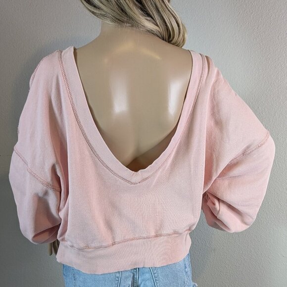 Free People Reversible Pullover Sweatshirt Size Medium Pink Crop 'Take Me Back' - Picture 1 of 16